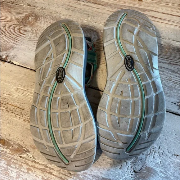 Women’s Adjustable Chaco Sandals - Picture 6 of 7